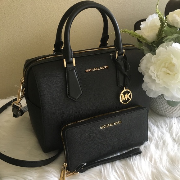 Michael Kors Large Hayes duffle satchel & wallet - Picture 2 of 8